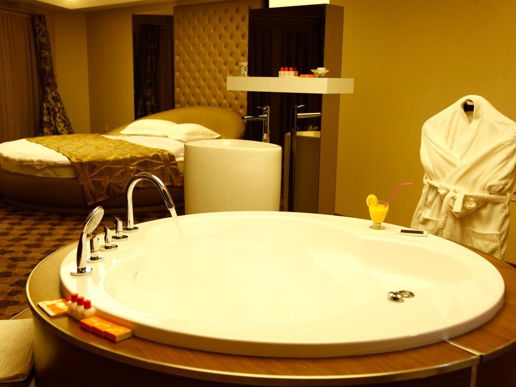 Feyzan Hotel Corum Habitación foto